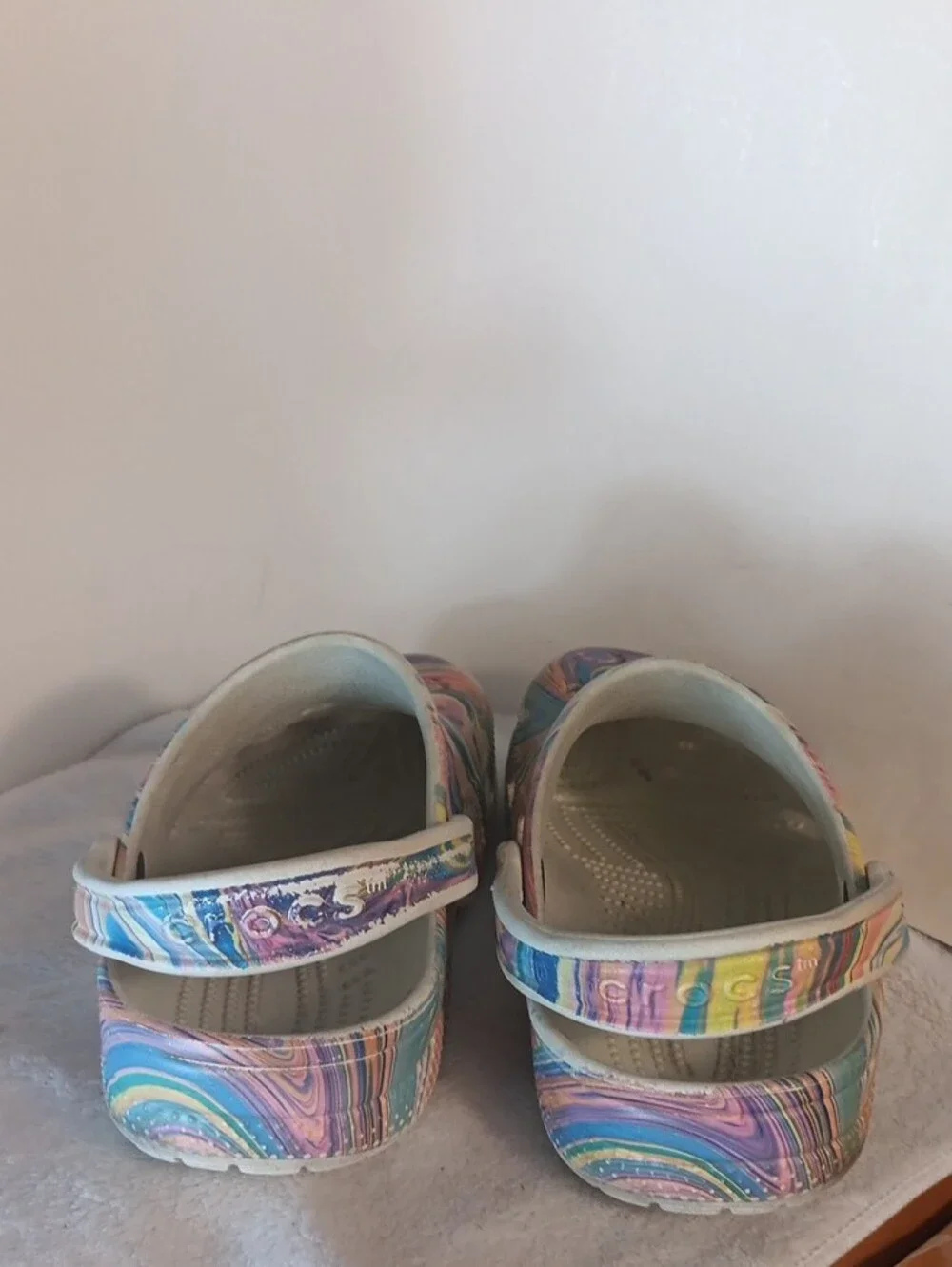 CROCS Kids Multicolor Swirl Clogs